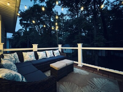 Golf Getaway - 3 Little Starfish Cove Beach Retreat w/ FREE Golf Cart