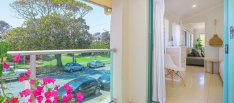 Ocean View 3 BED - Spacious Coastal Haven with Stunning Ocean and Park Views