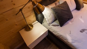 Basic Apartment | 3 bedrooms, premium bedding, down duvets, memory-foam beds