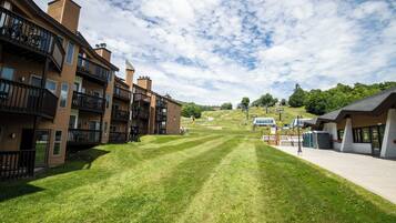 Enceinte de lâhĂ©bergement