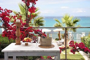 Imagen sin descripción, 3 de 33, botón