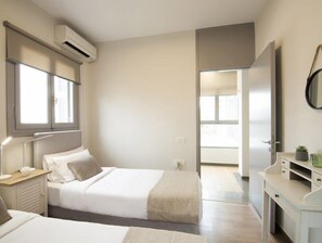 4 soverom, strykejern/-brett, wi-fi og sengetøy