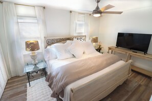 2 dormitorios, tabla de planchar con plancha, wifi y ropa de cama