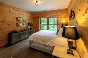 3 chambres, fer et planche Ă repasser, Wi-Fi gratuit, draps fournis