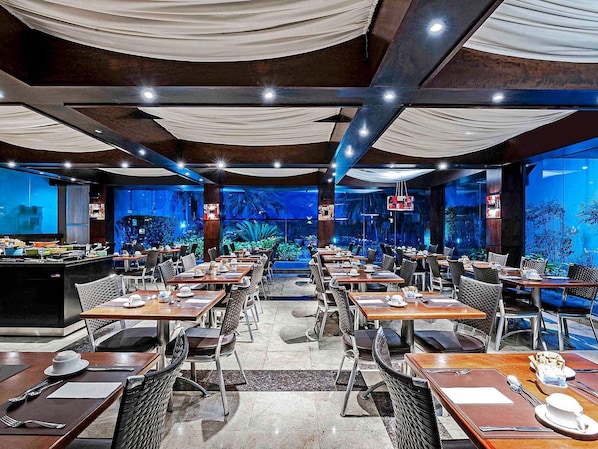 Dining - GET A FLAT 603 - Luxuoso no Jardins (São Paulo)