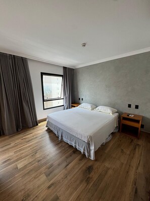 Apartment | 1 bilik tidur, langsir/tirai gelap terus, seterika/papan seterika