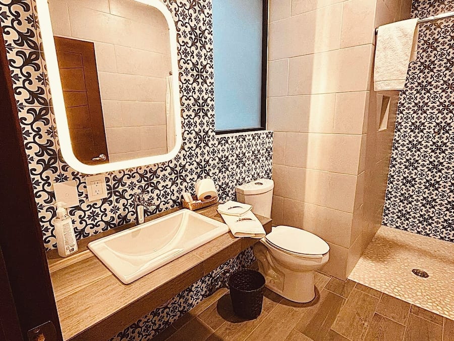 Comfort Double Room | Bathroom