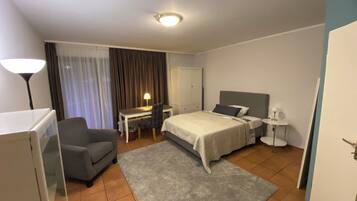 1 Schlafzimmer, Bügeleisen/Bügelbrett, WLAN, Bettwäsche