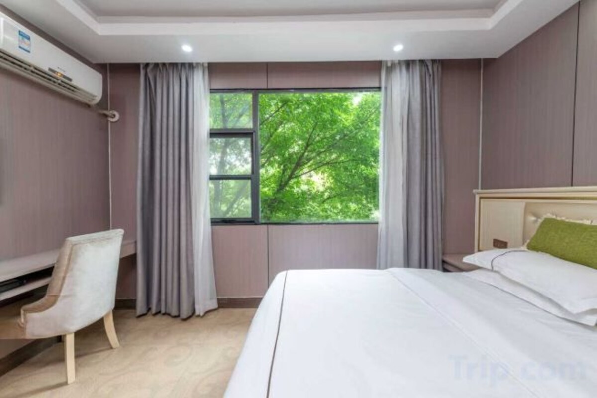 Double Room (Youran)