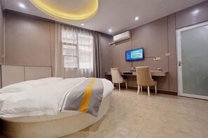 Room - Weimei Theme Hotel (Guilin Nanxishan Hospital, Railway Station) (Guilin)