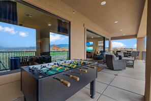Spielezimmer