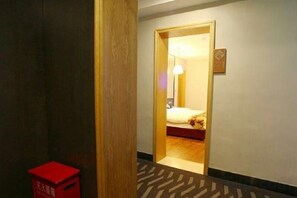 Unclassified image, 4 of 28, button - Junyu Boutique Hotel (Wanyuan Railway Station) (Wanyuan)