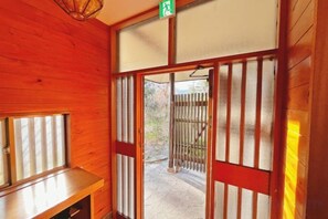 Ảnh chưa phân loại, 5 trong số 26 ảnh, nút