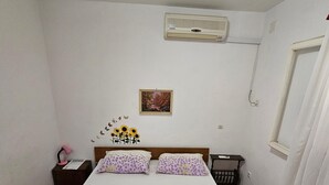 Estudio | Wifi gratis y ropa de cama