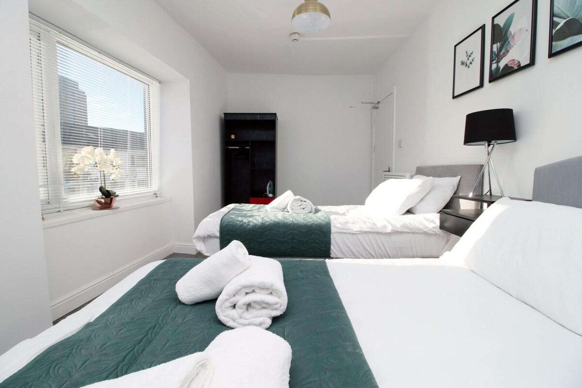 Apartment | 5 bedrooms, free WiFi, bed sheets