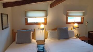 1 chambre, fer et planche Ă repasser, Wi-Fi, draps fournis