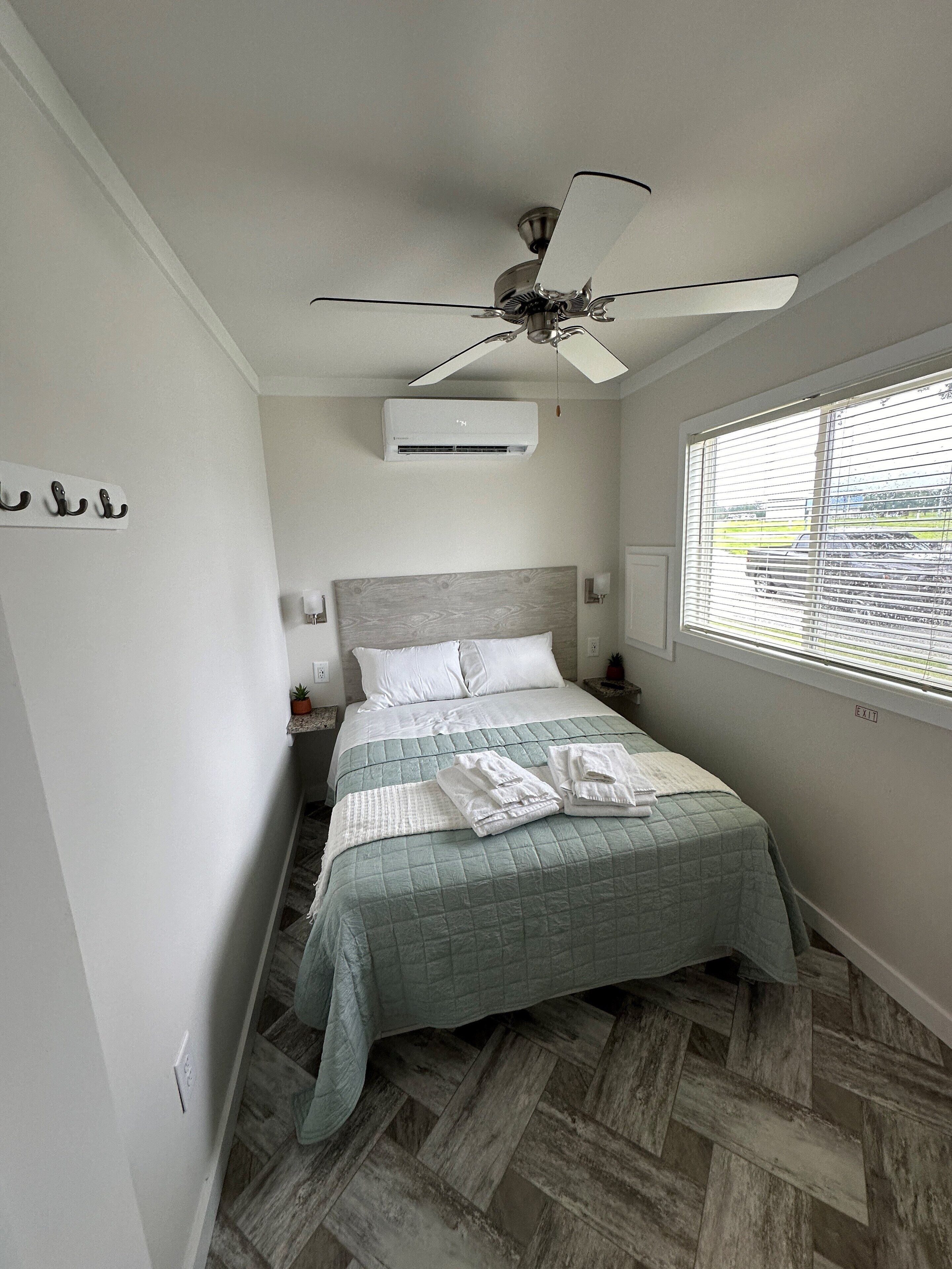 2 bedrooms, WiFi, bed sheets