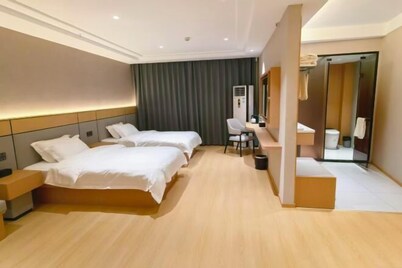 Pusafeyou Hotel