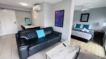 1 bedroom, iron/ironing board, free WiFi, bed sheets