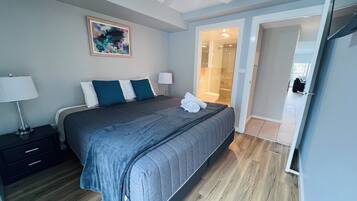2 bedrooms, iron/ironing board, free WiFi, bed sheets