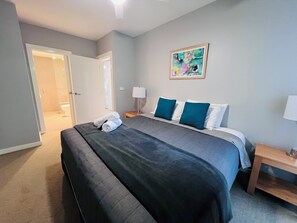 2 Schlafzimmer, Bügeleisen/Bügelbrett, kostenloses WLAN, Bettwäsche