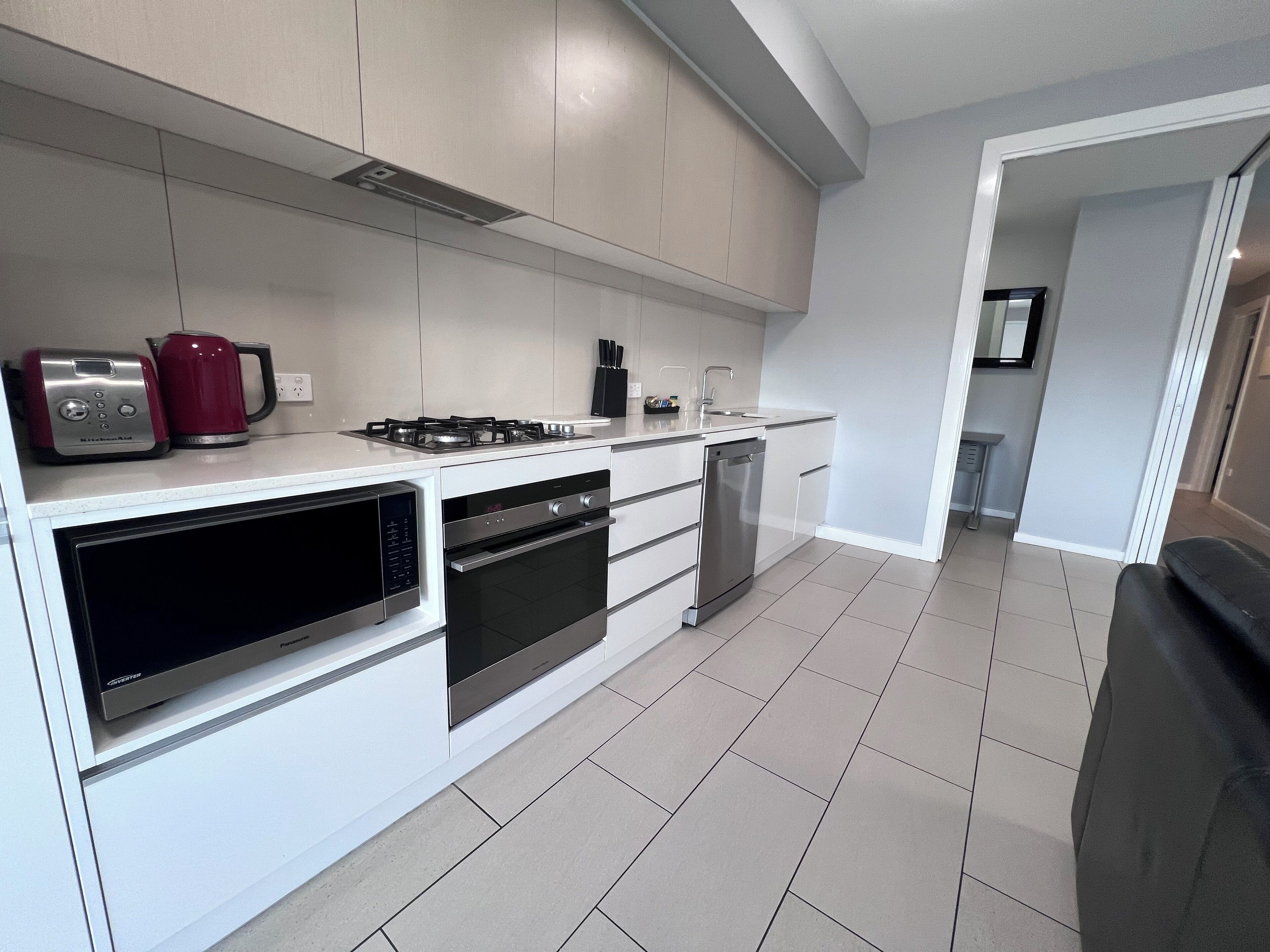 Microwave, oven, dishwasher