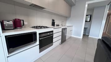 Microwave, oven, dishwasher