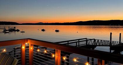 Spacious 2 bedroom home with 2 bedroom cabin on the water at Hood Canal.