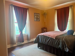 3 bedrooms, free WiFi, bed sheets