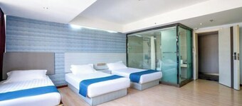 Juli Boutique Hotel (Kunming Jinma Zhengchang Fruit Market Juhua Subway Station)