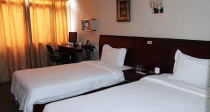 Danjiangkou Xinlong Hotel