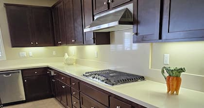 Spacious 4-bedroom single level house with RV parking in Jurupa Valley