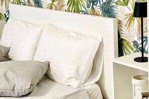 1 bedroom, in-room safe, iron/ironing board, WiFi