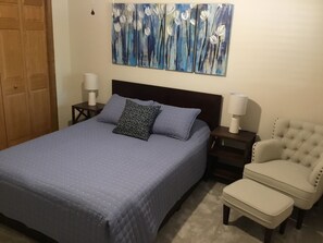 5 habitaciones, tabla de planchar con plancha y wifi gratis 