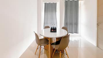 Servicio de comidas en la habitación