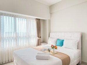 Studio | Free WiFi - Good Place And Comfortable Studio Apartment Springlake Summarecon Bekasi (Bekasi)