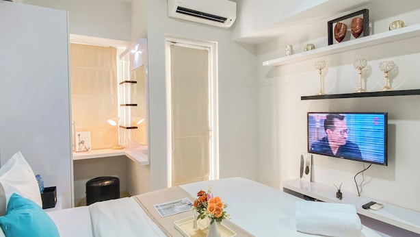 Ảnh chưa phân loại, 1 trong số 17 ảnh, nút