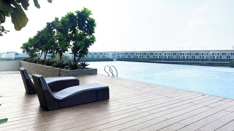 Comfort And Big 1Br At Vasanta Innopark Apartment