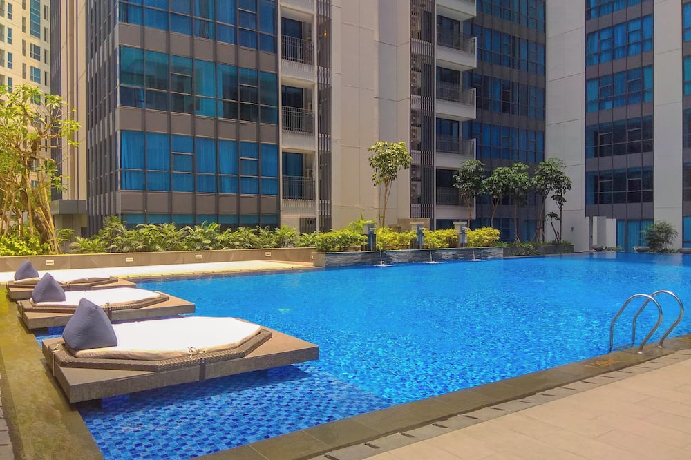 Comfort And Nice 2Br Apartment At Casa Grande Residence