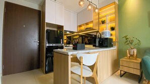 Apartment | Private kitchen | Fridge, microwave, stovetop, rice cooker - Homey And Good Place 2Br Transpark Bintaro Apartment (South Tangerang)
