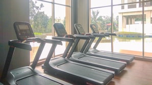 Fitness facility - Cozy Studio Apartment At Transpark Cibubur (Depok)