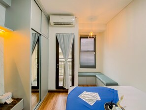 Studio | Free WiFi - Cozy Studio Apartment At Transpark Cibubur (Depok)