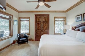 4 habitaciones, cuna de viaje y wifi gratis