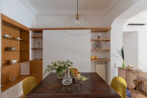 Dining - iFlat | Tradition & Comfort close to the Pantheon (Roma)