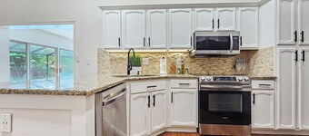 Serene Heated Pool Oasis Tampa Vacation Villa