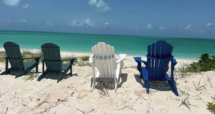 Turtle Cove is steps away from Paradise with private beach access. OCEANFRONT