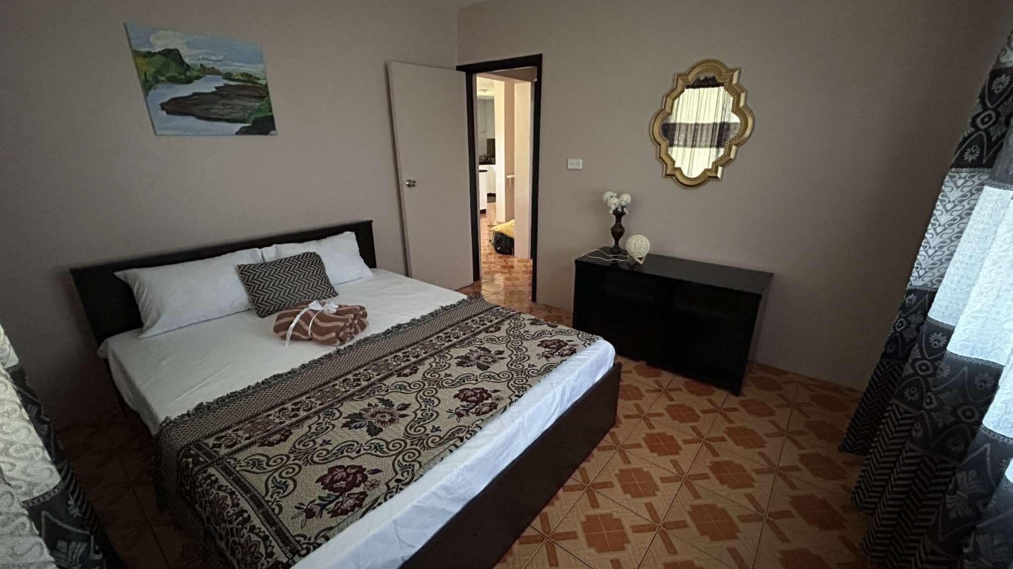 2 sovrum, strykjärn/strykbräda, wi-fi och sängkläder