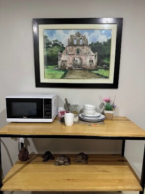 1 bedroom, laptop workspace, free WiFi, bed sheets - Rivera Family Airport Apartments (Rio Segundo)