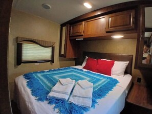 2 camere, culla da viaggio, Wi-Fi gratuito, lenzuola