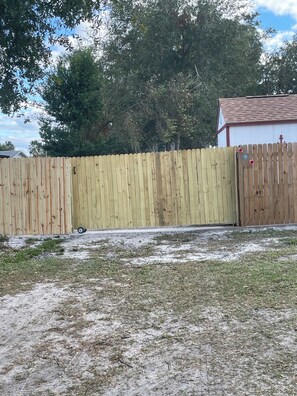 Property grounds - Tiny Paradise  (Winter Haven)